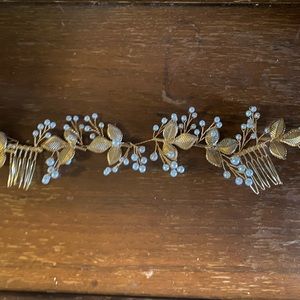 SOLD Leaf and pearl hair jewelry - FREE add on
